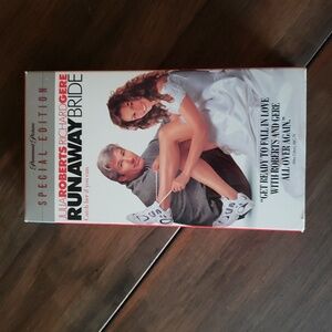 Runaway Bride VHS Tape Movie Julia Roberts